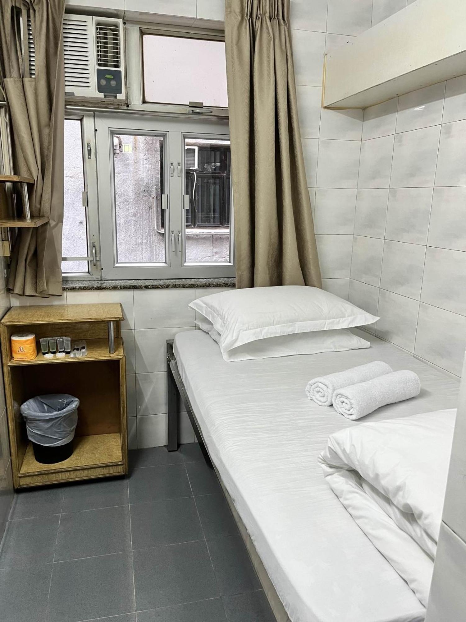 Hollywood Guesthouse Hong Kong Bagian luar foto